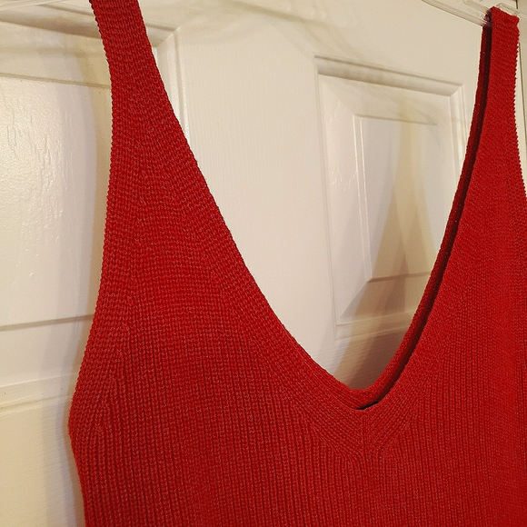 Brandy Melville NEW Knit Crop Top OS - Picture 4 of 4